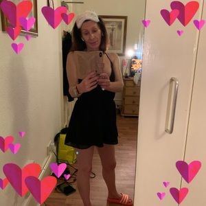 Meet your Posher, Elli